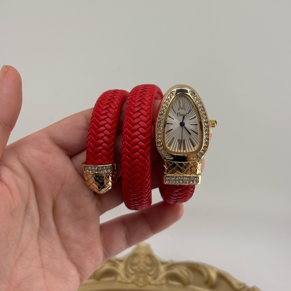 Elegant Serpenti Wrap Bracelet Watch – Red & Gold Tone ✨ - Picture 5 of 14